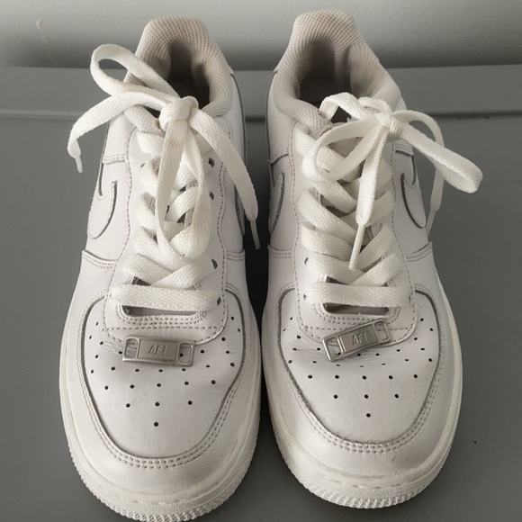 Nike air forces Nike AF1 - Picture 2 of 4